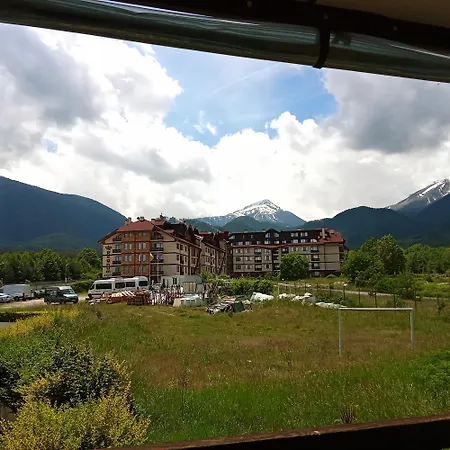 Apartment Sunny Terrace, Pirin Views, Art And Books Bansko