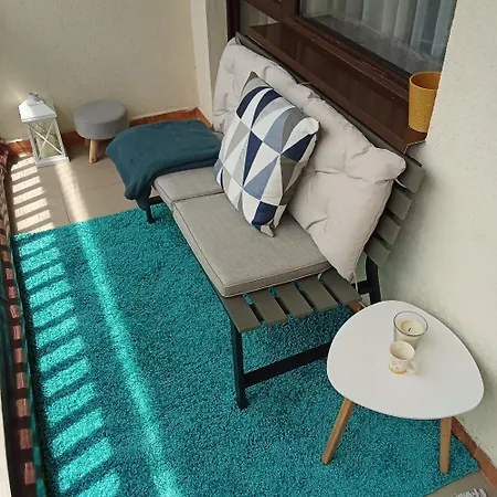 Sunny Terrace, Pirin Views, Art And Books Apartment Bansko